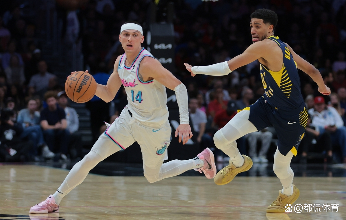 西亚卡姆在热火比赛中突破纪录,高光表现引发热议!的简单介绍 西亚卡姆在热火比赛中突破纪录,高光表现引发热议!的简单介绍